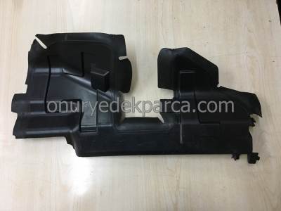 Renault Megane 3 Fluence Sağ Radyatör Davlumbazı Yan Kartonu 214982315R