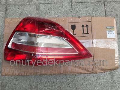 Renault Megane 2 Sağ Arka Stop Lambası Makyajlı 8200757701 8200629021 7701068173