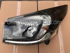 Renault Trafic 3 Opel Vivaro Sol Ön Far 260606315R GM 93867960