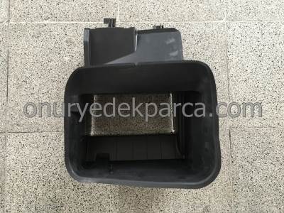 Renault Clio 4 Captur Radyatör Hava Yönlendirici İntercool Davlumbazı 215580321R 215580064R