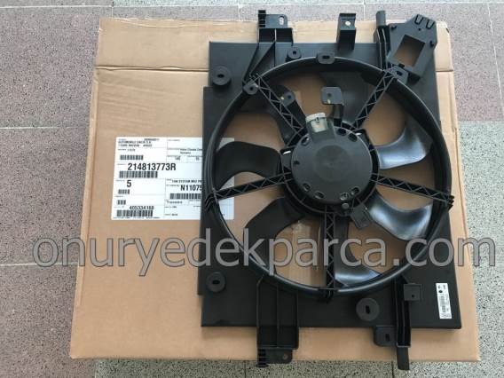 Dacia Duster Fan Motoru Fan Davlumbazı Komple 214813773R