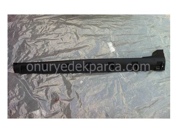 Dacia Duster Sol Marşpiyel Bandı Kaplaması 768516536R 768519775R