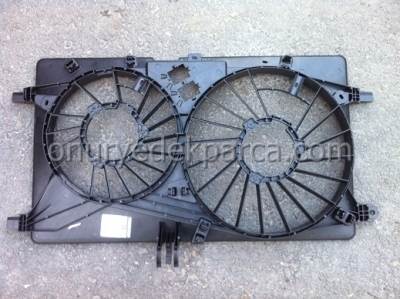 Renault Master 3 Fan Davlumbazı Önden Çekiş 214754524R